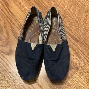 TOMS